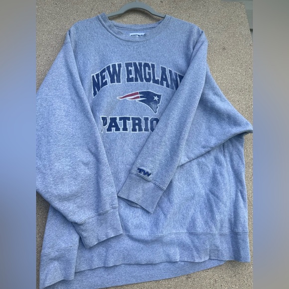 New England Patriots Crewneck Sweatshirt Size Large - Picture 7 of 8